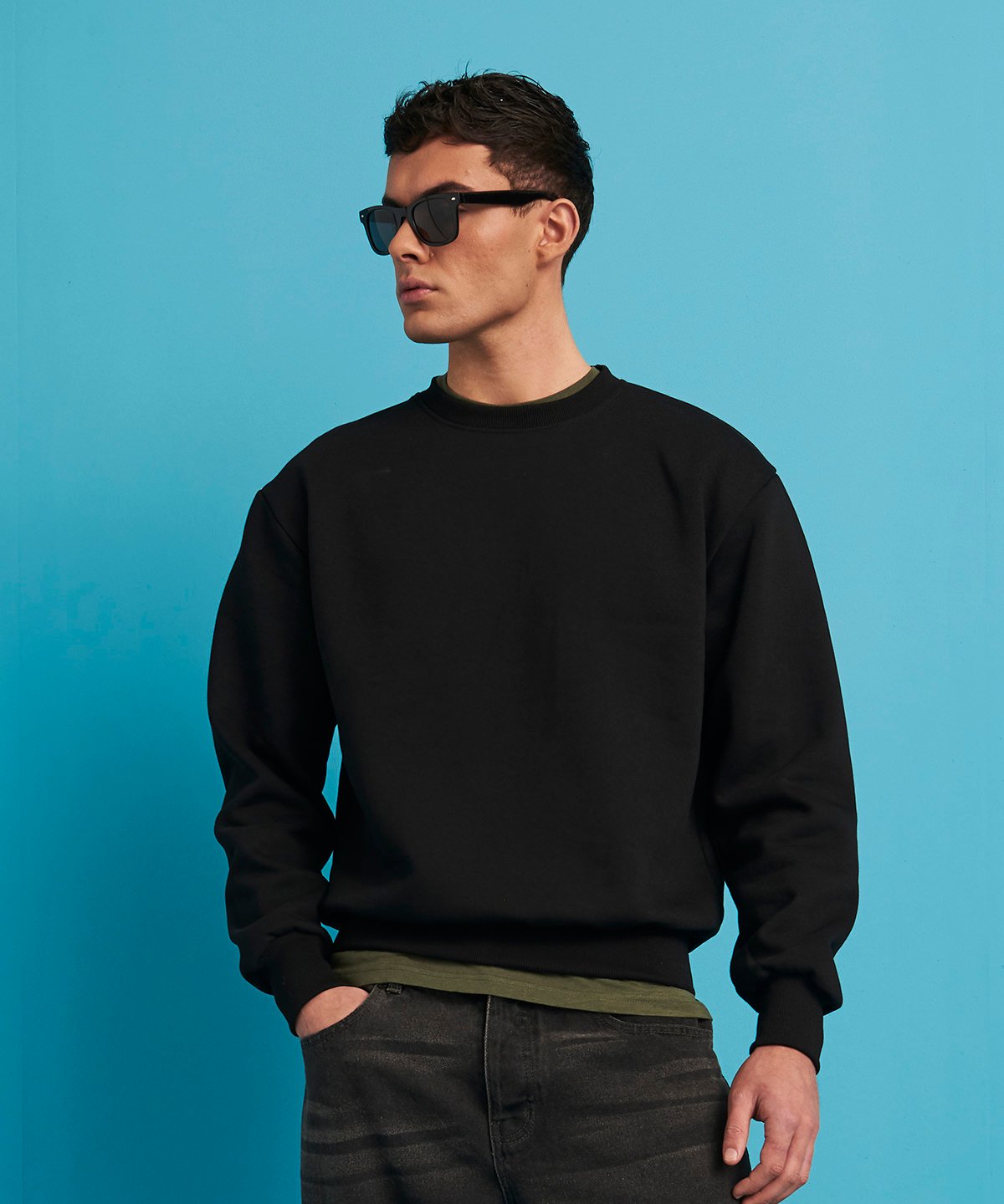 Heavyweight signature sweatshirt - Image 3